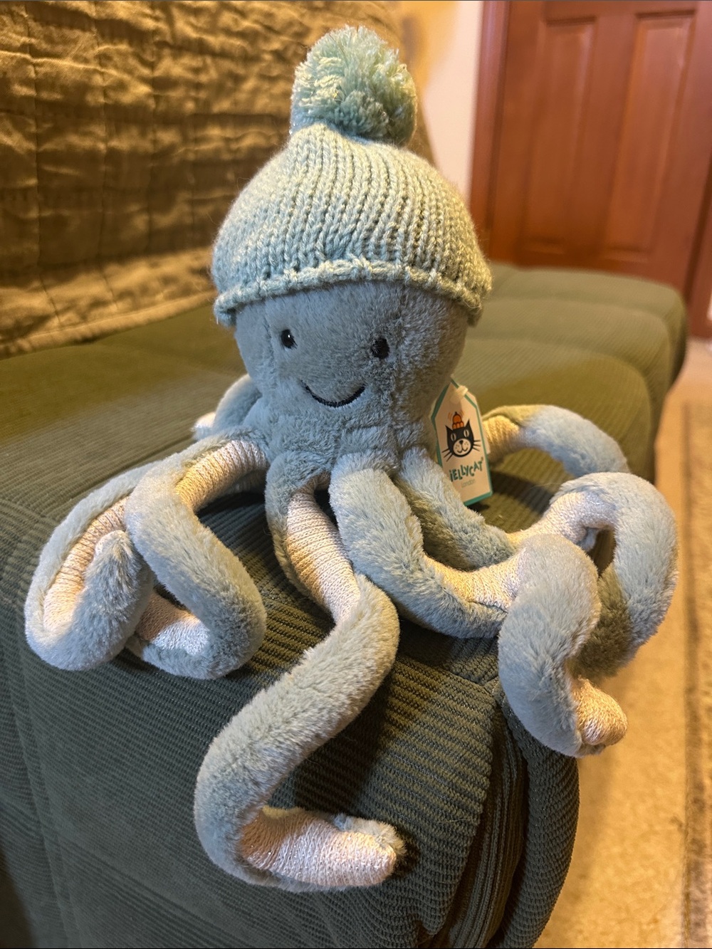 NWT Jellycat Cozi Odyssey Octopus Plush with Knit Pom Beanie Hat in sage green